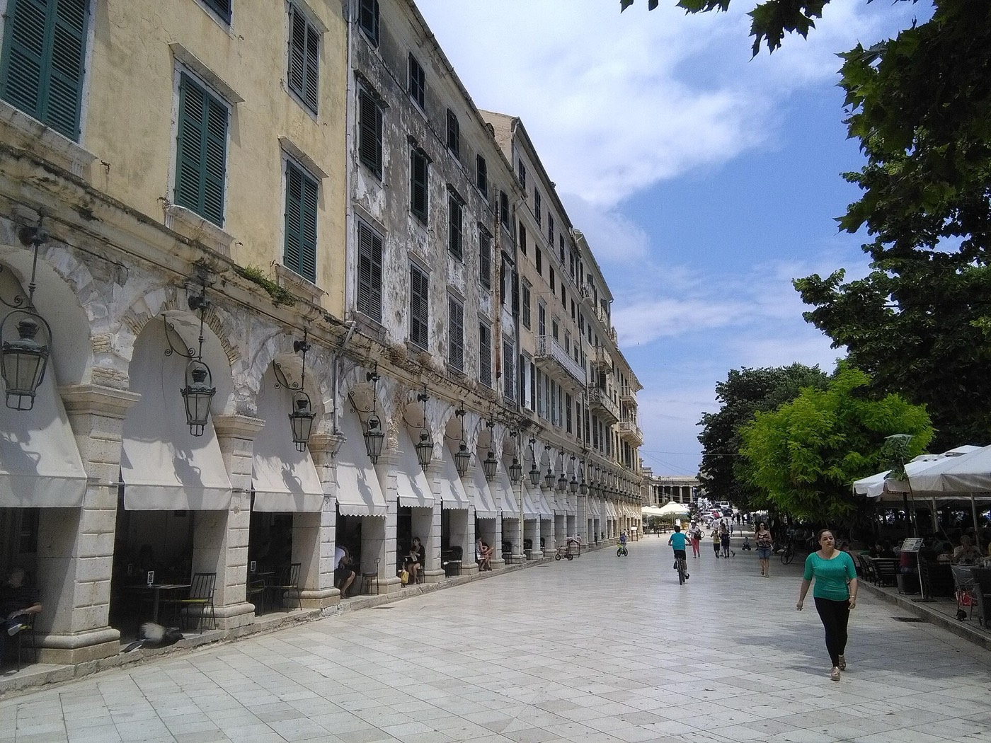 Liston arcades